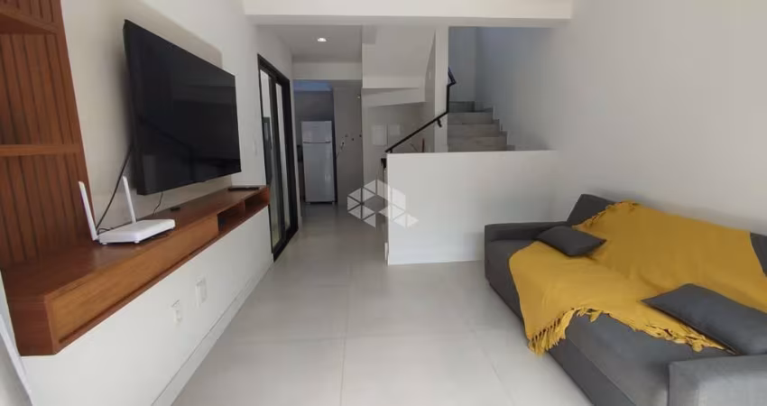 Casa sobrado mobiliada