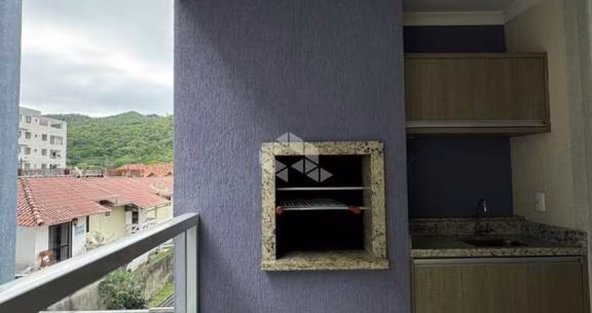 Apartamento Mobiliado na Praia de Bombas