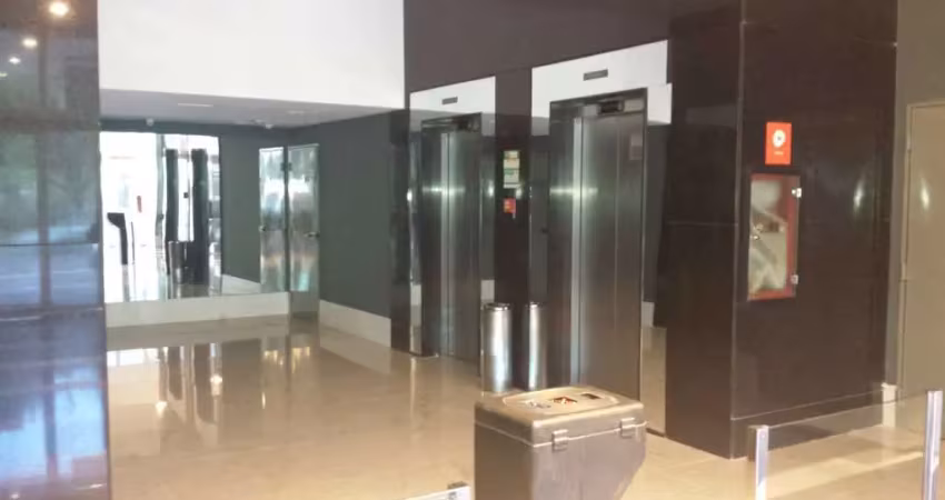 Vendo sala nova, na ramiro junto ao hospital moinhos.