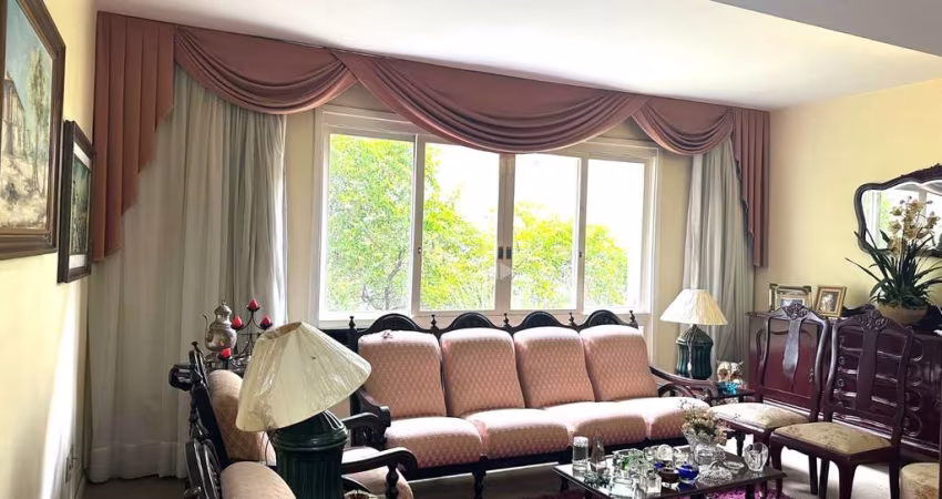 Apartamento 3 dormitórios,1 vaga,113 m² Privativos, Bairro Auxiliadora, Porto Alegre - RS