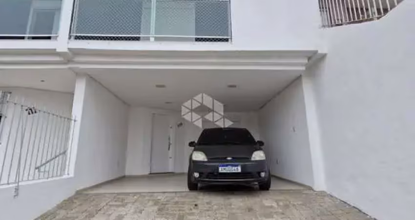 Sobrado 3 quartos, 4 banheiros e 2 vagas - vila ipiranga