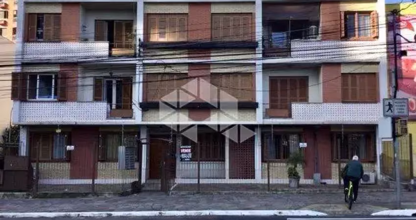 Apartamento 2 dormitórios junto à avenida assis brasil