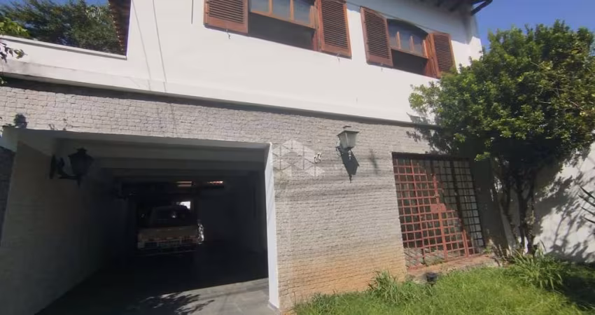 Casa a venda JARDIM PAULISTA 3 dorms, 1 suite, 4 vagas, piscina ao lado do IBIRAPUERA