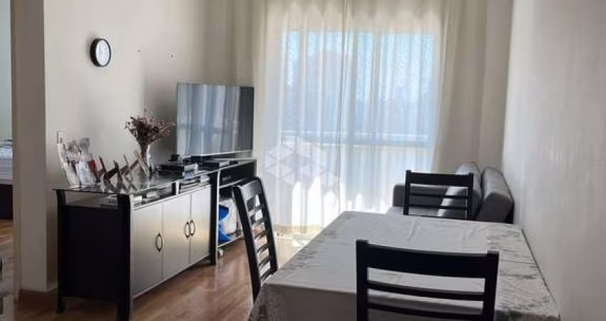 Apartamento de 65m² à venda com 2 quartos e 2 vagas de garagem na Aclimação.