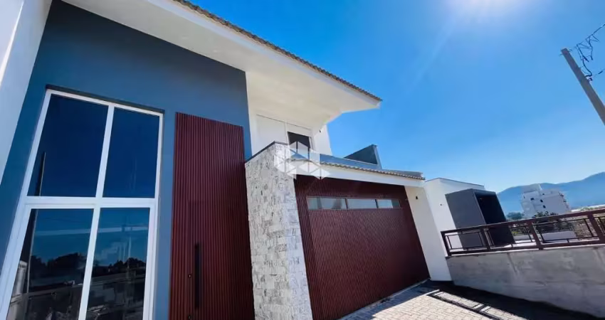 Casa tipo sobrado 03 dormitórios com suite, closet e sacada à venda no bairro são josé em santa maria