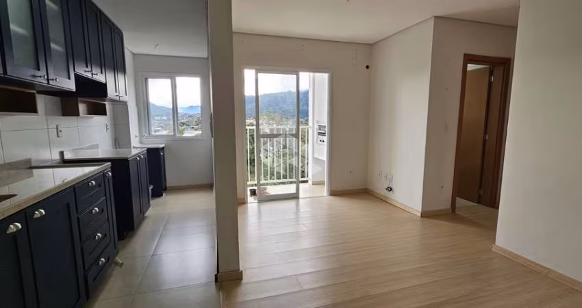 Apartamento de 2 dormitórios com sacada e churrasqueira à venda no Bairro Nossa Senhora das Dores em Santa Maria