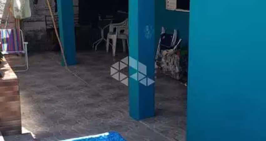 Casa com 02 dormitórios à venda no bairro nova santa marta, em santa maria.