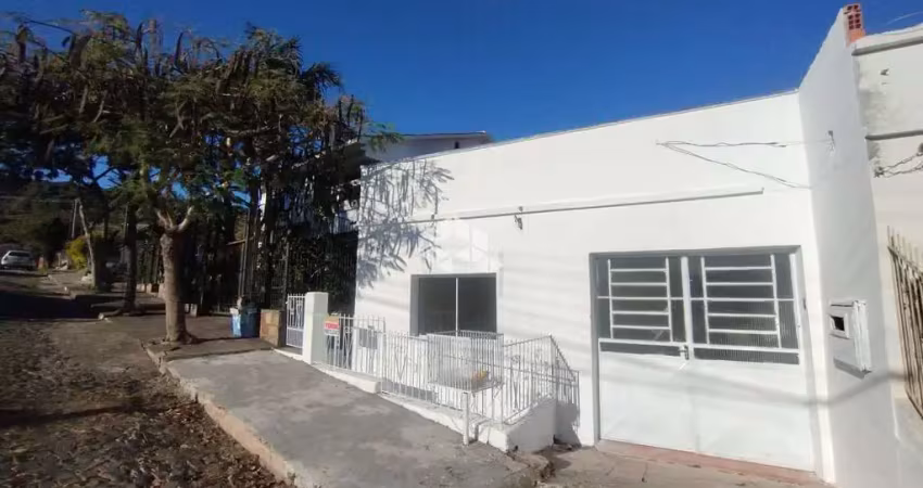 Casa com 03 dormitórios à venda no bairro itararé em santa maria rs