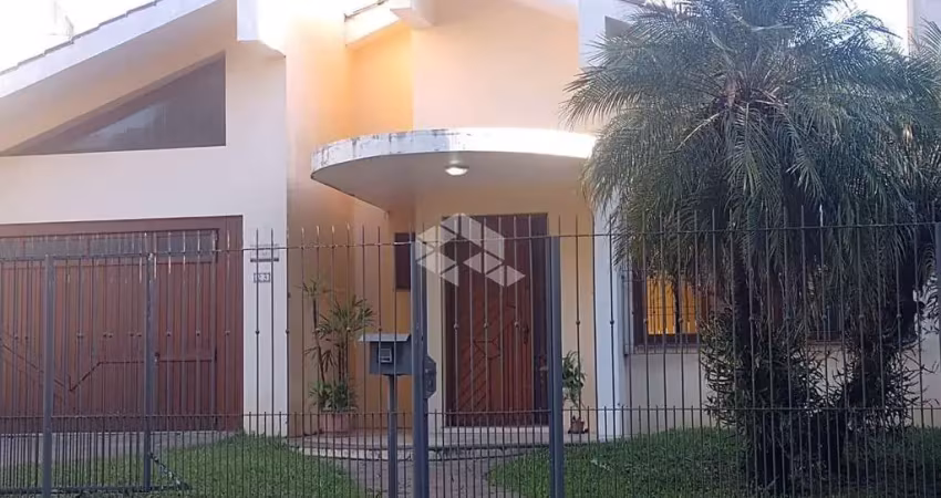 Casa com 04 dormitórios à venda no bairro nossa senhora de lourdes em santa maria