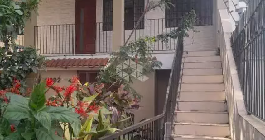 Casa de 5 dormitórios , com terraço com churrasqueira no bairro nossa senhora de fátima de santa maria