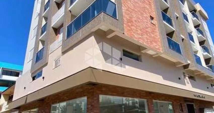 Apartamento de 2 dormitórios com suíte no bairro Camobi Santa Maria