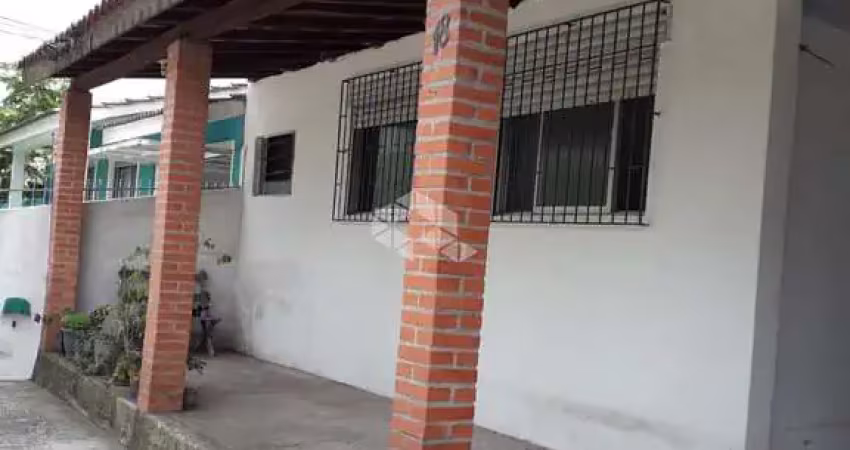 Casa á venda no bairro nova santa marta, com 03 quartos e uma suíte em santa maria, rs.