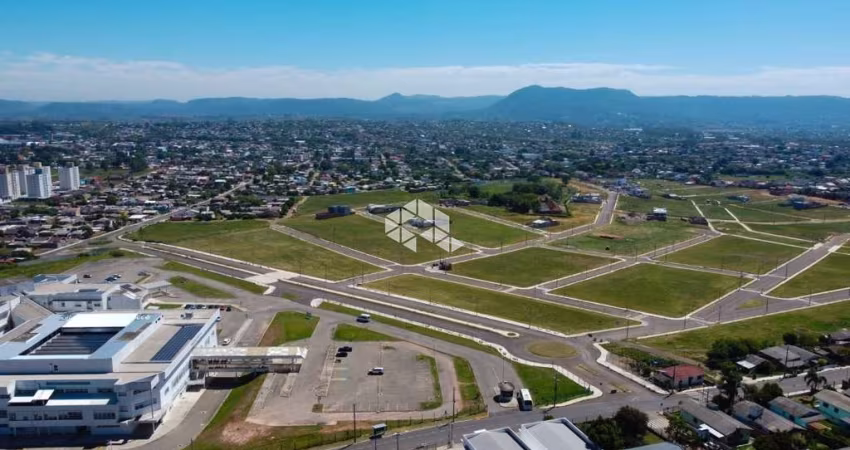 Terreno a venda no bairro Pinheiro Machado