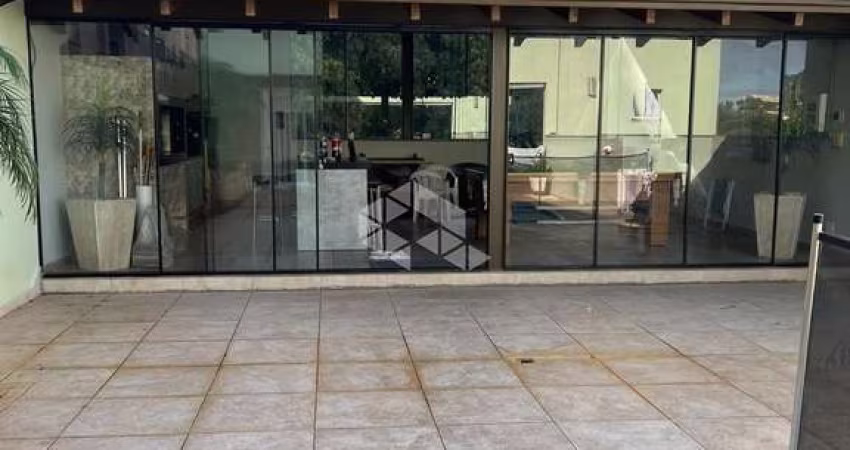 Apartamento e sala comercial à venda no centro com 3 quartos em Santa Maria - RS