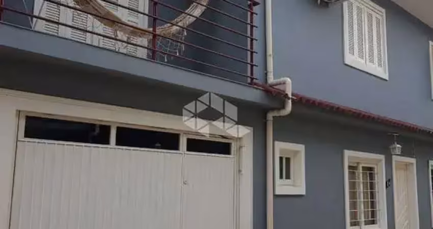 Sobrado à venda 2 dormitórios no Bairro Pinheiro Machado em Santa Maria RS