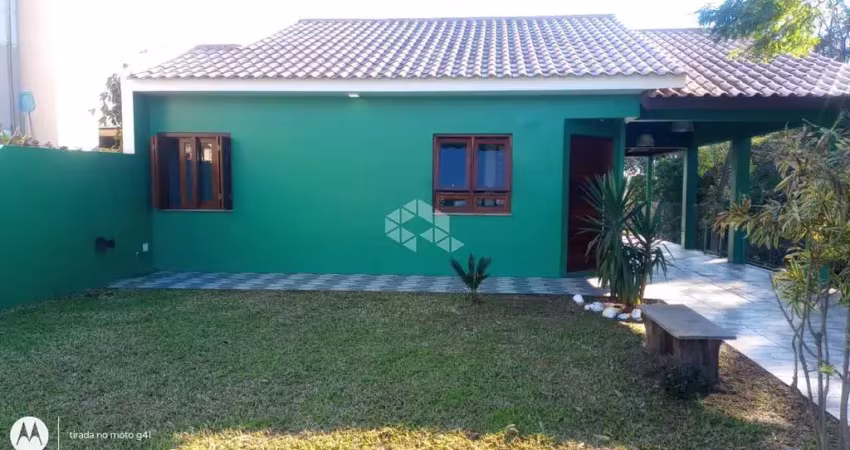 Casa à venda com dois quartos em boca do monte santa maria rs