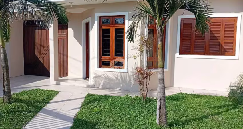 Casa a venda de 3 dormitórios, uma suíte, bairro pinheiro machado, santa maria
