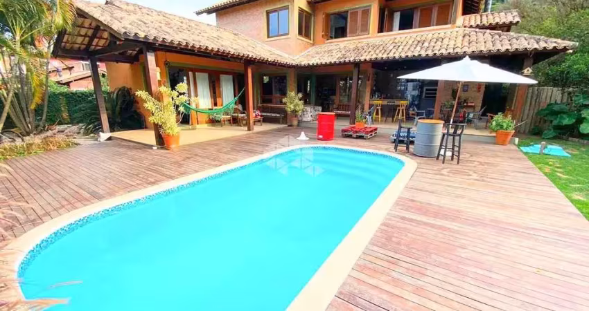 Casa sensacional com vista para lagoa da conceição!