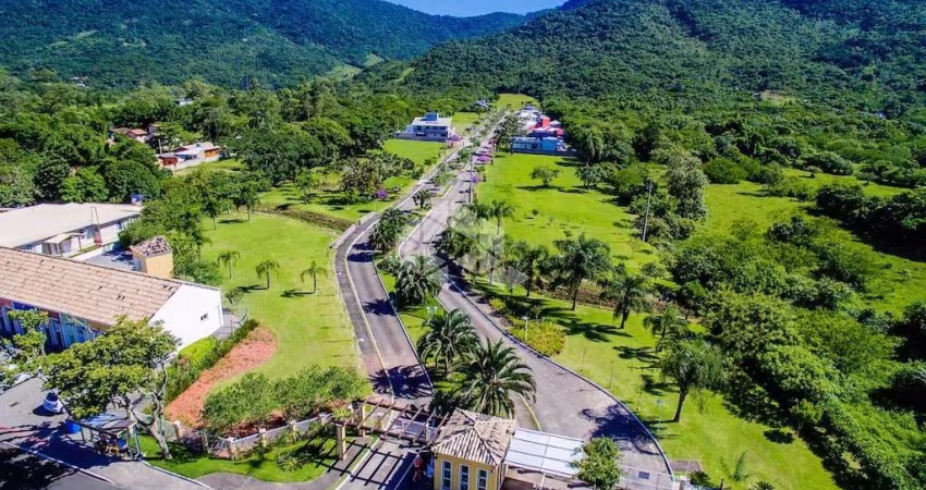 Terreno / Lote em condomínio fechado no Ribeirão da Ilha