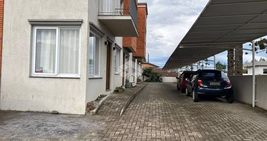 Casa a venda em Canela junto ao centro