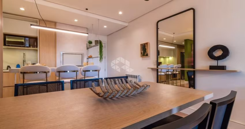 Apartamento à venda no Condomínio Bellagio - Centro de Canela com 2 suítes, lavabo e 2 vagas