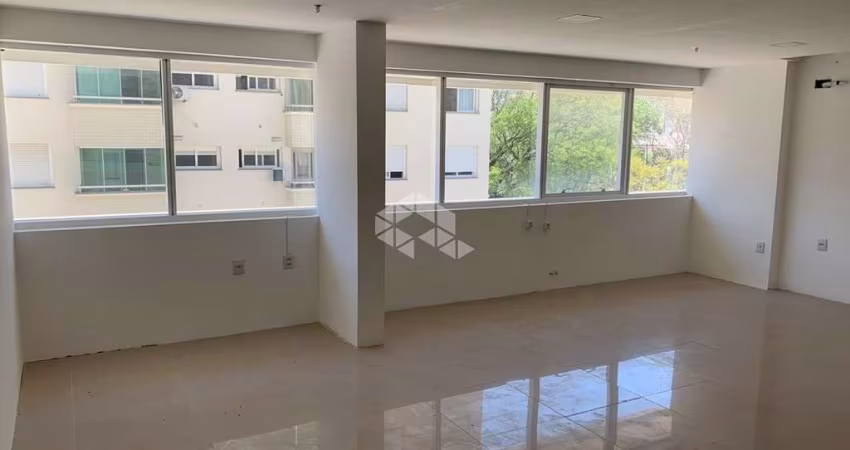 Sala comercial na Avenida João Wallig ao lado ro Shopping Iguatemi
