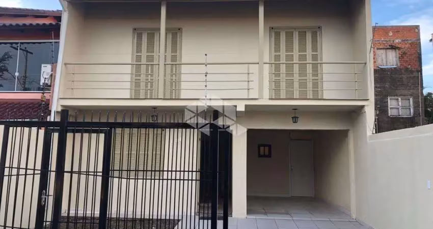 No Mato Grande, sobrado pronto para morar com 3 quarto/dormitórios