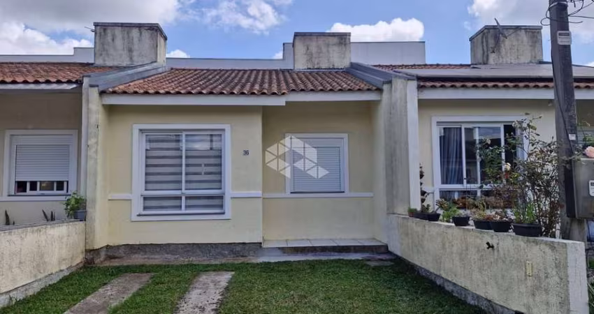 Casa à venda, 2 dormitórios, em condomínio fechado - Olaria