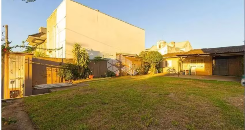 Casa com 2 quartos à venda na Rua Noruega, 285, Marechal Rondon, Canoas