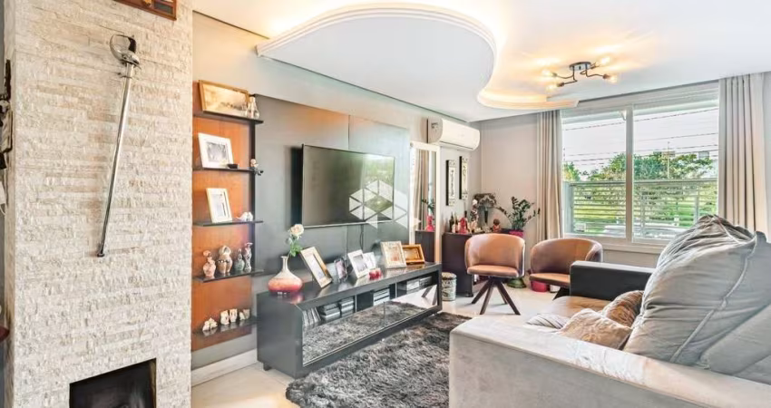 Casa à venda no bairro Igara - 3 dormitórios, 1 suíte, 2 vagas, pátio privativo - 116,75m² privativos