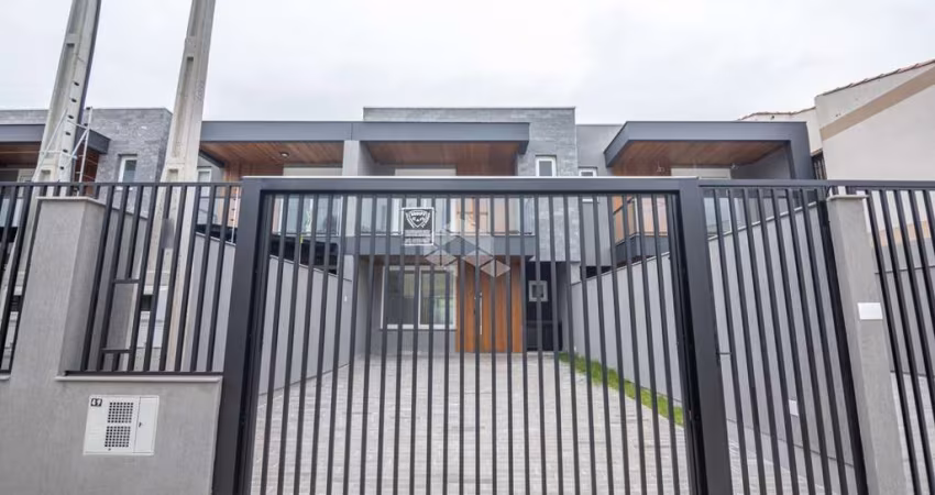 Casa Sobrado de 162m² com 03 suítes no bairro São José