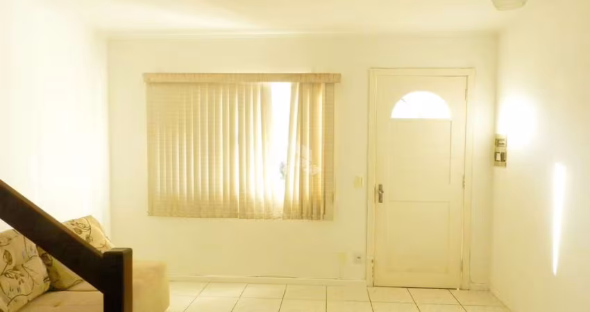 Casa em Condomínio 3 dormitórios, vaga de garagem para 2 veículos, Marechal Rondon, próximo ao parkshopping Canoas, aceita financiamento bancário.