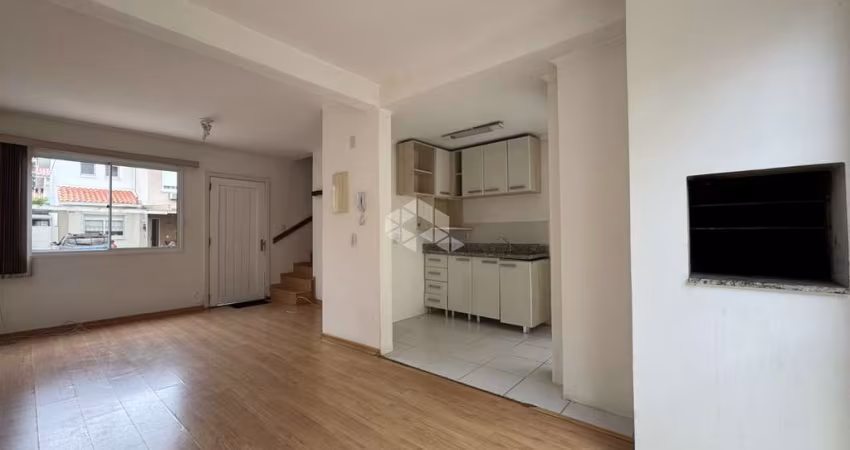 Casa em condomínio Vivendas do Lago, área de 107,65m² privativa, com 2 dormitórios, 2 banheiros, 2 vagas cobertas. Aceita Financiamento e FGTS.