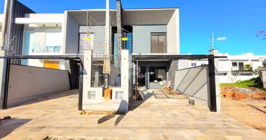 Casa à venda no bairro montserrat em canoas 3 dormitórios com suíte | aceita financiamento e fgts, estaá em fase de acabamento, entrega em outubro.