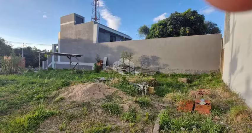 Terreno de esquina 490 m², com ligação de agua e luz, analise de solo realizada , próximo da comércios, escolas, farmácias, fruteiras e padarias.
