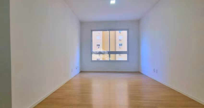 Apartamento 03 quartos, sendo 01 suíte com 76,34 m² privativos, sala e cozinha, churrasqueira, área de serviço, banheiro social. Vaga coberta