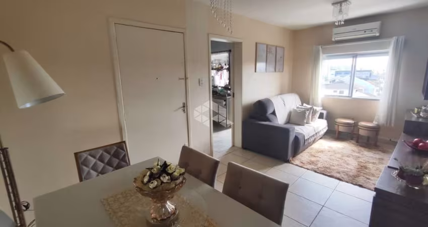 Apartamento com 2 dormitórios, 1 banheiro, 1 vaga de garagem coberta, no Bairro Marechal Rondon, na cidade de Canoas/RS.