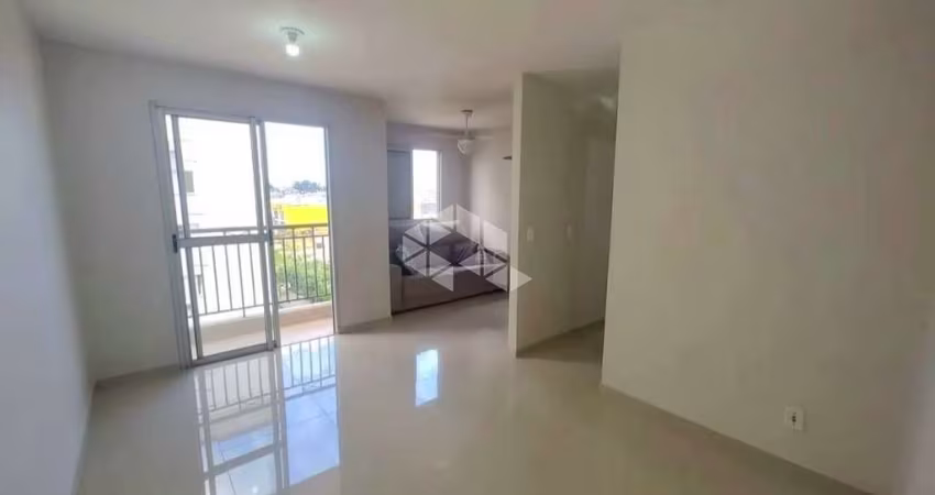 Apartamento, semimobiliado, 2 dormitórios, amplo living , sacada, oferecendo mais conforto e espaço, condomínio com infra completa.