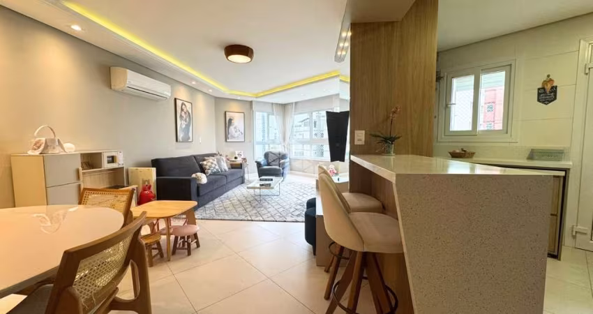 Apartamento mobiliado e decorado, 3 dormitórios, sendo um suíte, no bairro Centro, na Cidade de Canoas. Aceita Financiamento Bancário e FGTS.