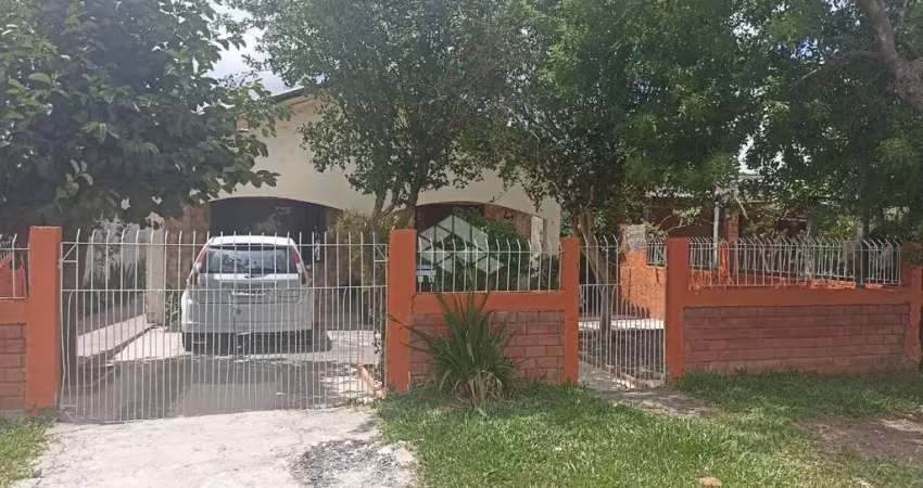Casa com 4 quartos à venda na Libertação, 625, Mathias Velho, Canoas