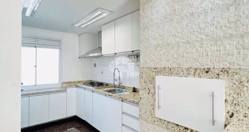 Casa em condomínio com 3 dormitórios em Canoas