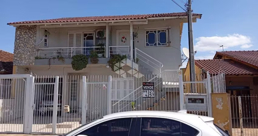 Oportunidade Imperdível - Imóvel com 4 Dormitórios a 5 Minutos do Centro de Canoas!
