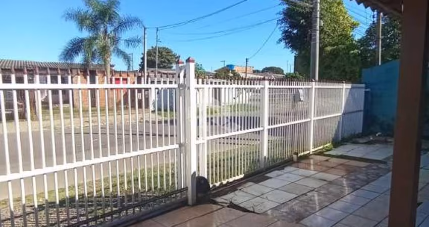 Casa de 2 dormitorios bairro Guajuviras Canoas