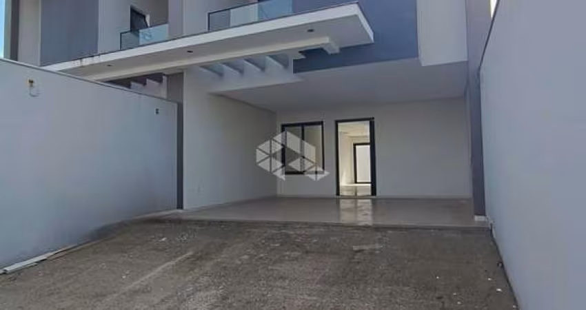 Sobrado com 03 suítes ao lado do Shopping Canoas Park