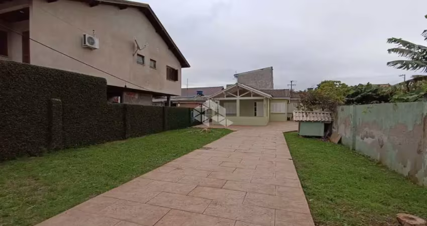 Casa com 2 quartos à venda na Rua Latino Coelho, 304, Estância Velha, Canoas