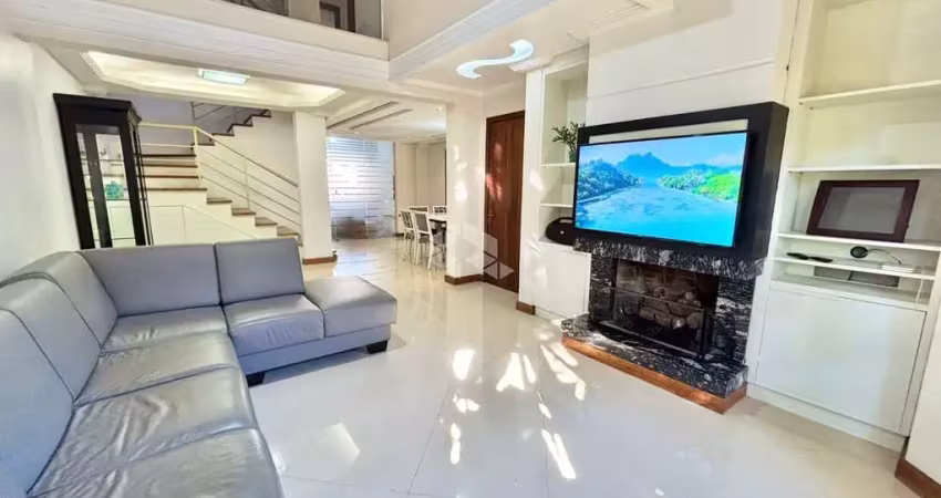 Casa duplex no bairro marechal rondon próximo ao shopping, em canoas