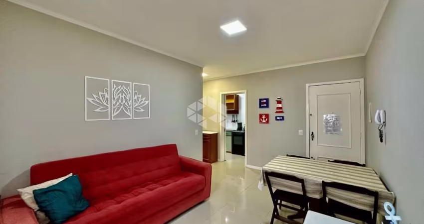 Apartamento 01 dormitório , mobiliado, Living 2 ambientes, churrasqueira, Centro, 150 m do Mar,Capão da Canoa!