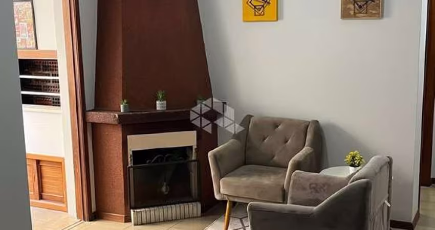 Apartamento de 1 dormitório, com lareira, sacada, Centro, Capão da Canoa.
