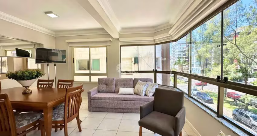 Belissímo apartamento com 03 dormitórios, sendo 01 suíte no centro de capão da canoa!!