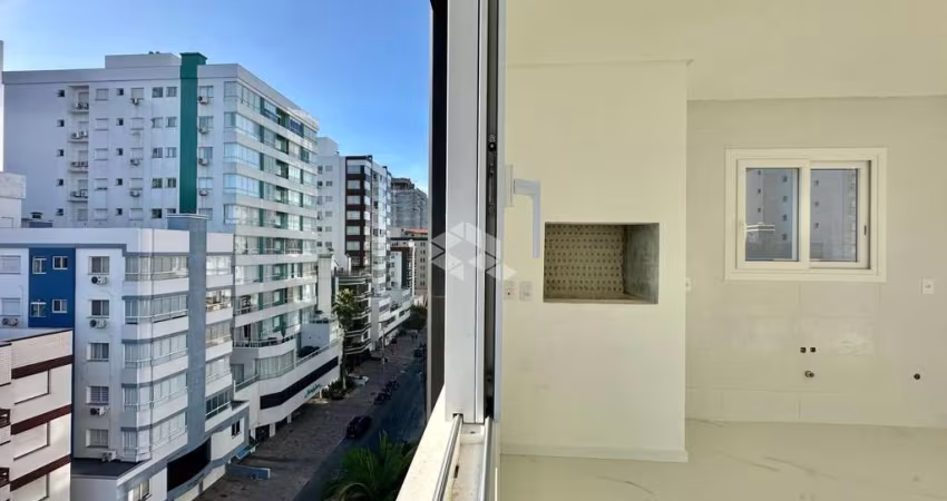 APARTAMENTO COM 2 DORMITÓRIOS SENDO 1 SUÍTE  COM SACADA DE FRENTE E  INFRA!!!!